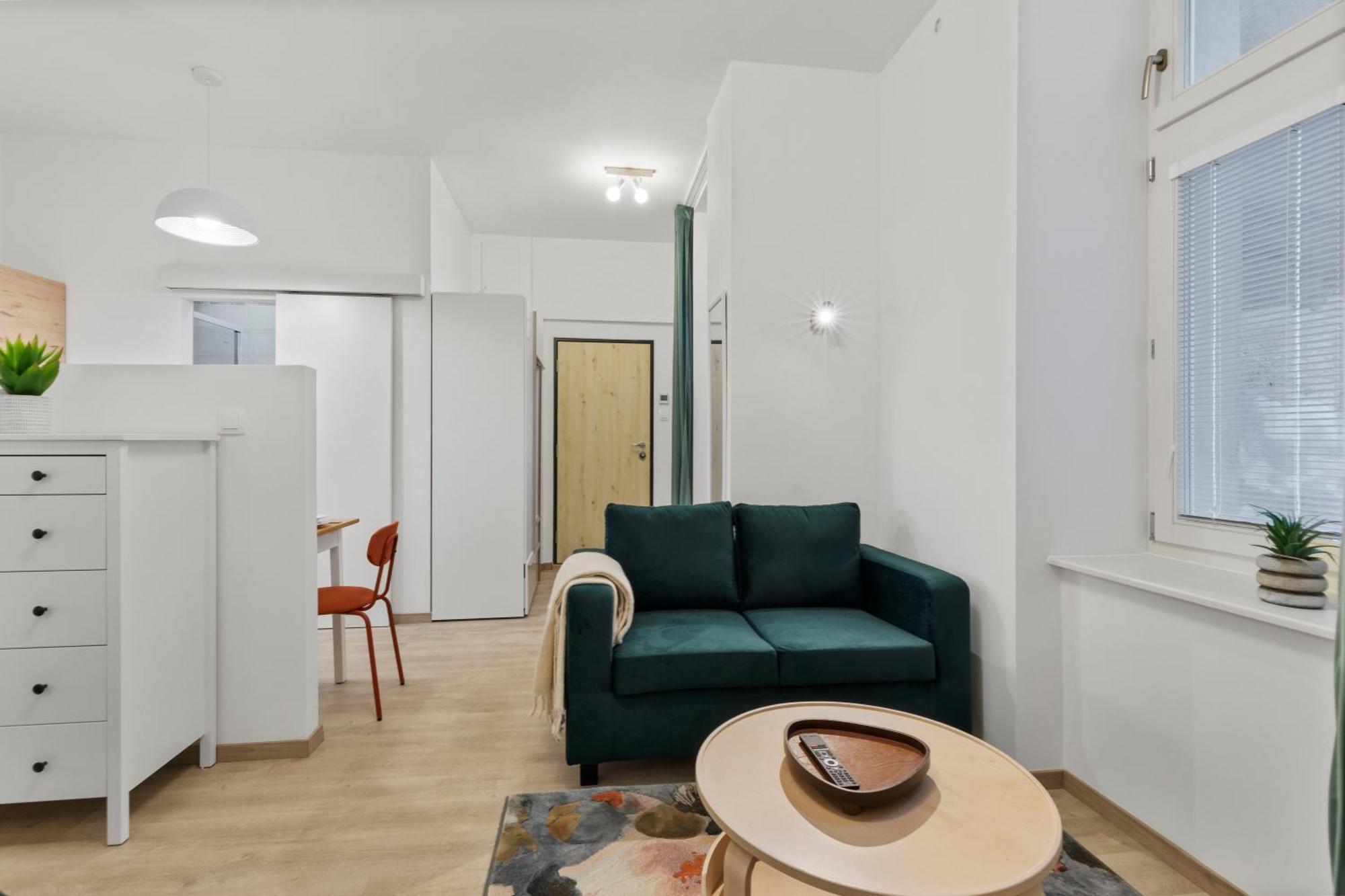 Garden Haven Studio In Old Town Bratislava Extérieur photo